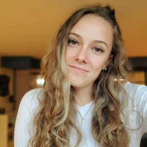 Meet your Posher, Léa